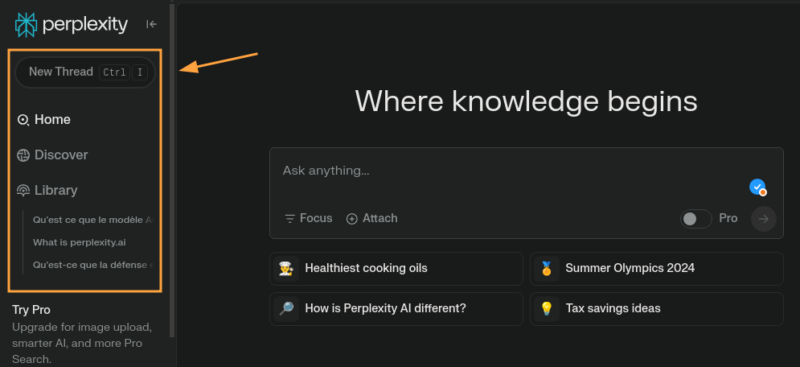Menu latéral de Perplexity et barre de conversation.
